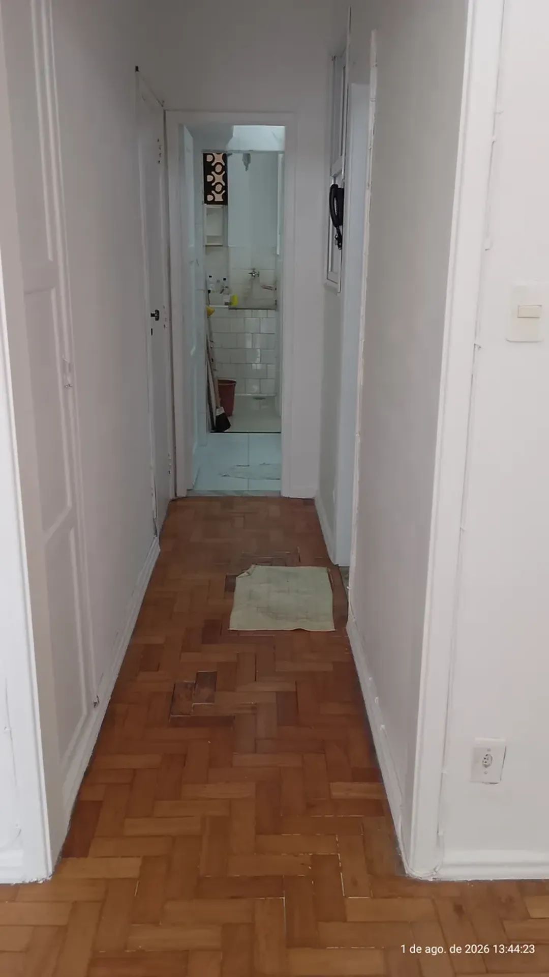 Unfurnished 1-bedroom apartment with 2 bathrooms — photo 11