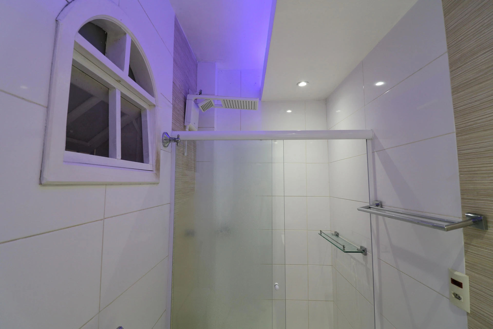 Furnished house with 3 bedrooms and a private garden — photo 38