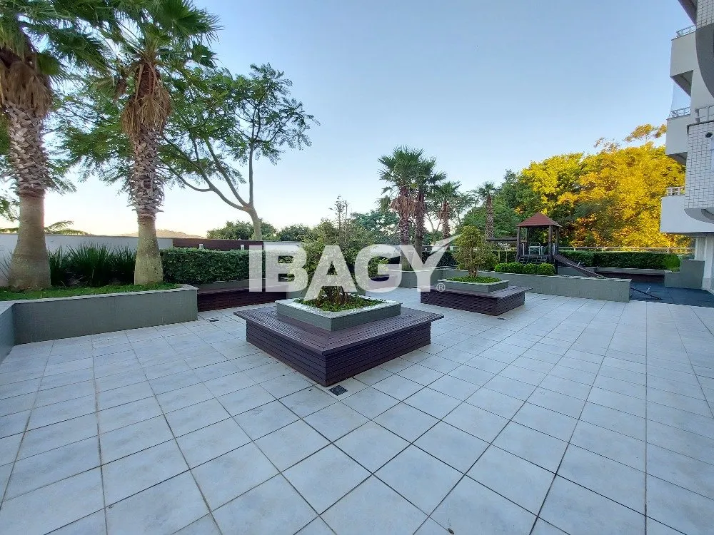 Furnished 3-bedroom apartment with 126 m² — photo 24