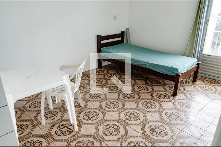 Furnished studio for rent with 1 bedroom and 1 bathroom — photo 6