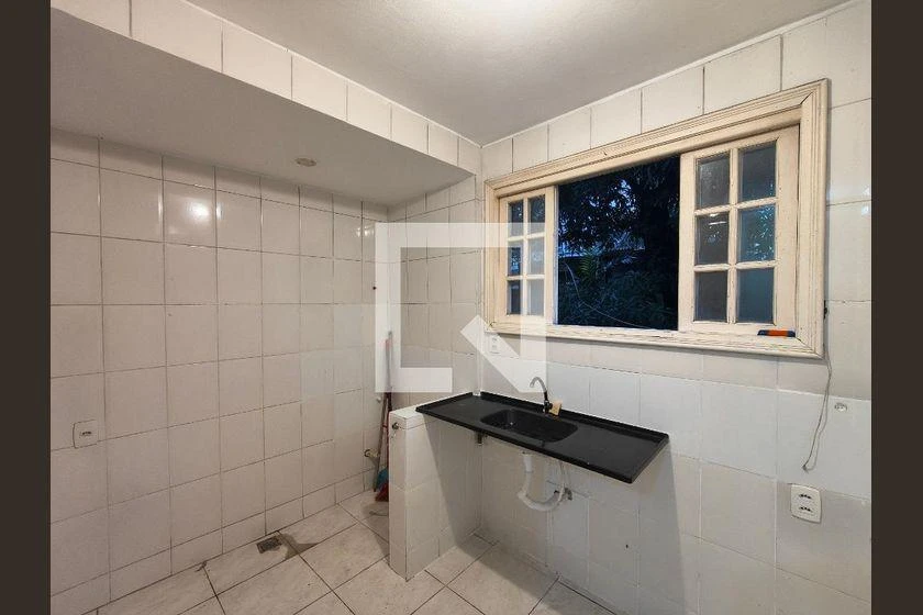 Apartment, 56 m², with wood or laminate floors — photo 14