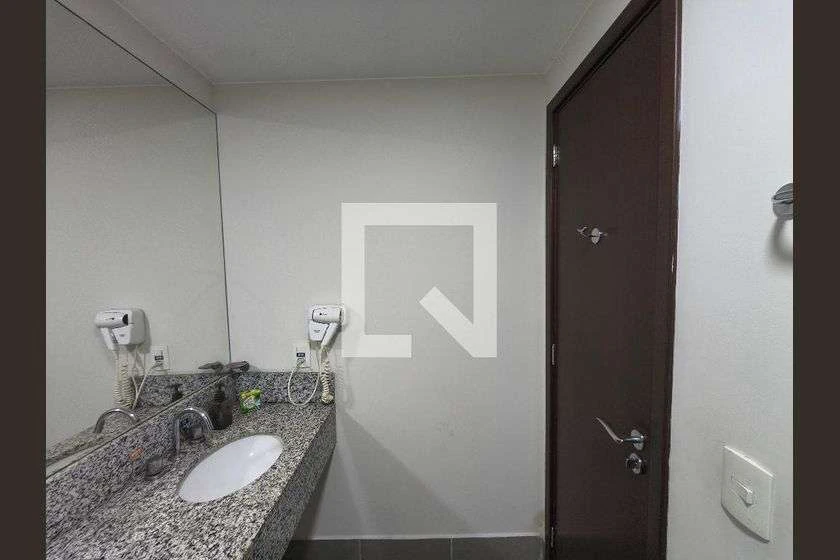 Furnished 62 m² apartment with 2 en-suite bedrooms — photo 29