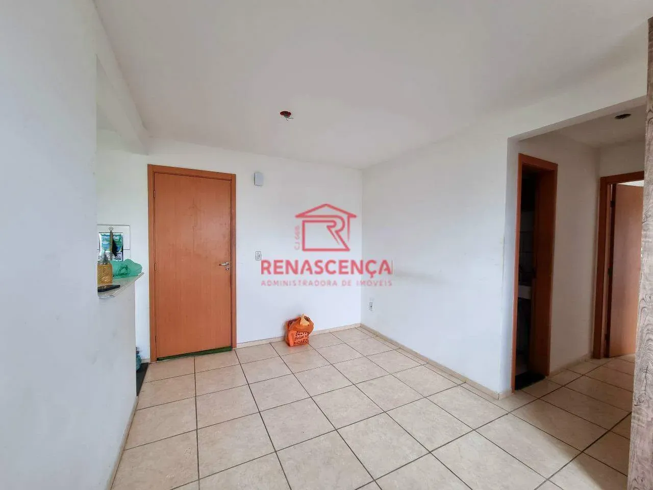 2-bedroom apartment in a building with a pool — photo 23
