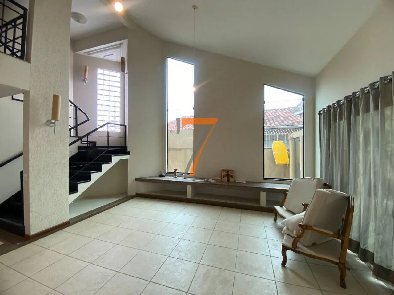 3-bedroom house with a water view in Florianópolis — photo 16
