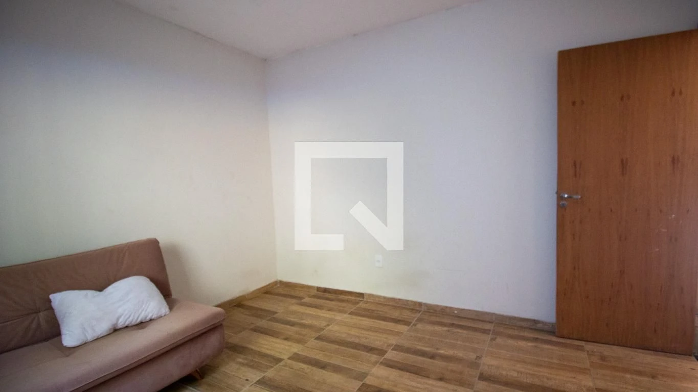 Furnished house with 5 bedrooms and 6 parking spaces — photo 66
