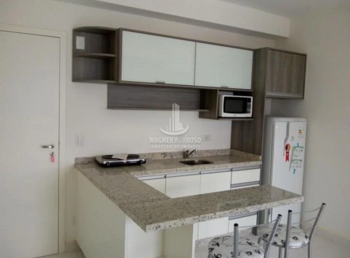 Apartamento mobiliado de 44 m² com 1 quarto e cooktop compacto — photo 2