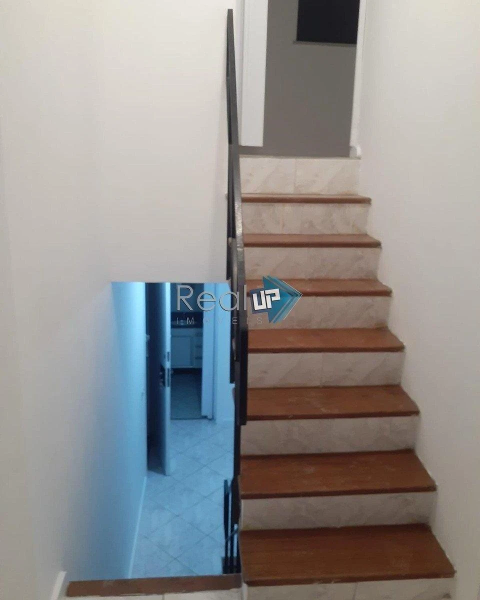87 m² apartment with 2 bedrooms and a balcony — photo 17