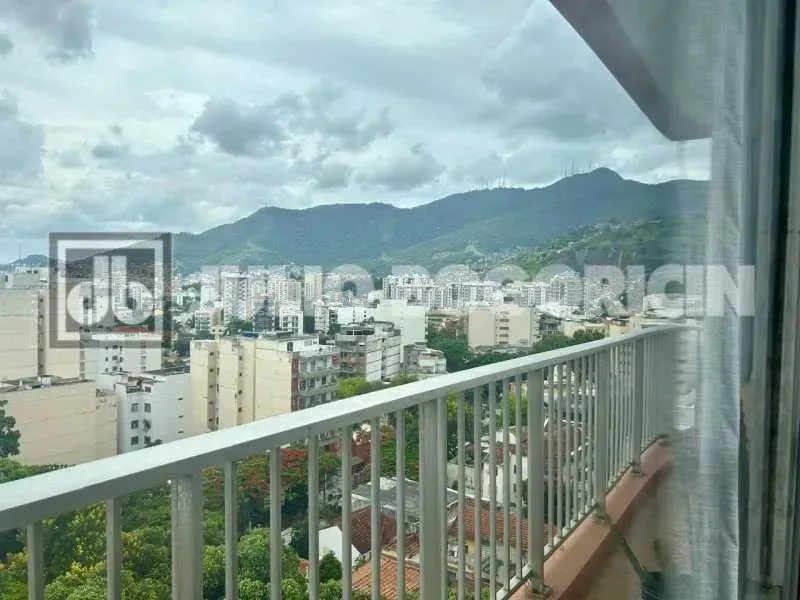 3-bedroom, 3-bath apartment with 2 parking spaces — photo 16