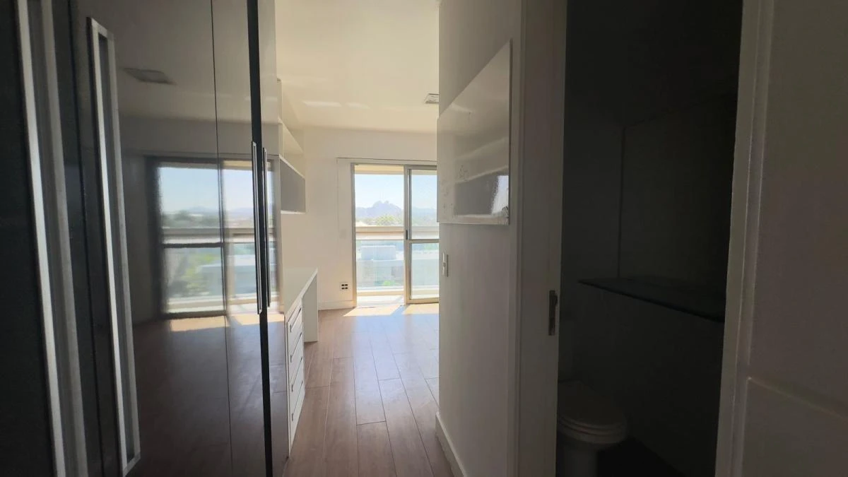 4 en-suite bedroom apartment with 233 m² and 3 parking — photo 7