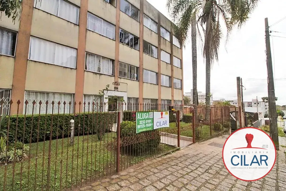 Apartamento com piso de madeira ou laminado, Portão — photo 17