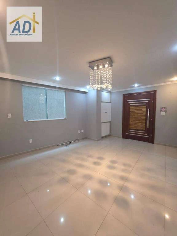 180 m² house with 5 bedrooms and a pool area — photo 13