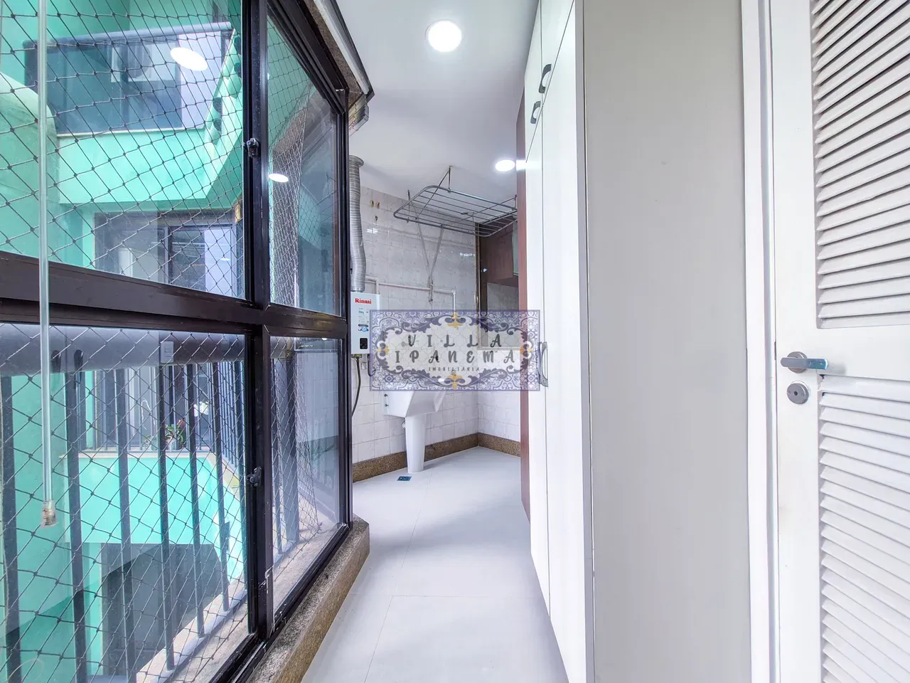 200 m² apartment with 3 en-suite bedrooms and private BBQ — photo 24