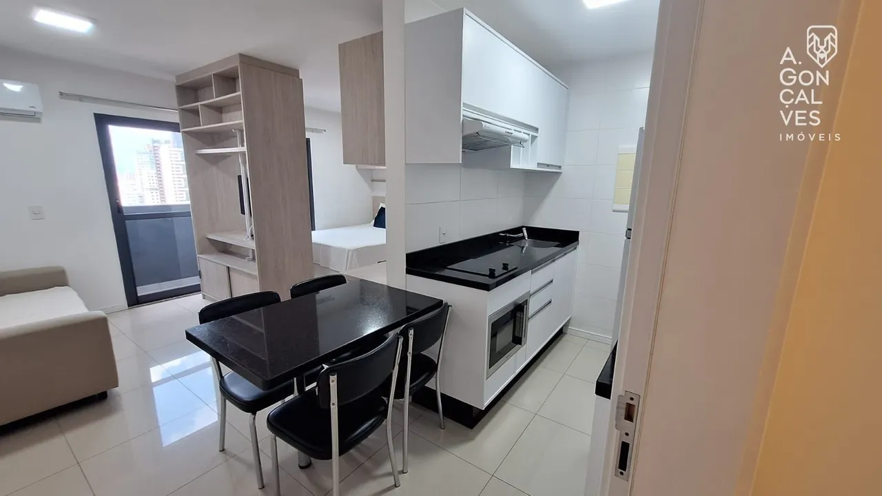 Furnished 56 m² apartment with balcony and 1 parking — photo 5