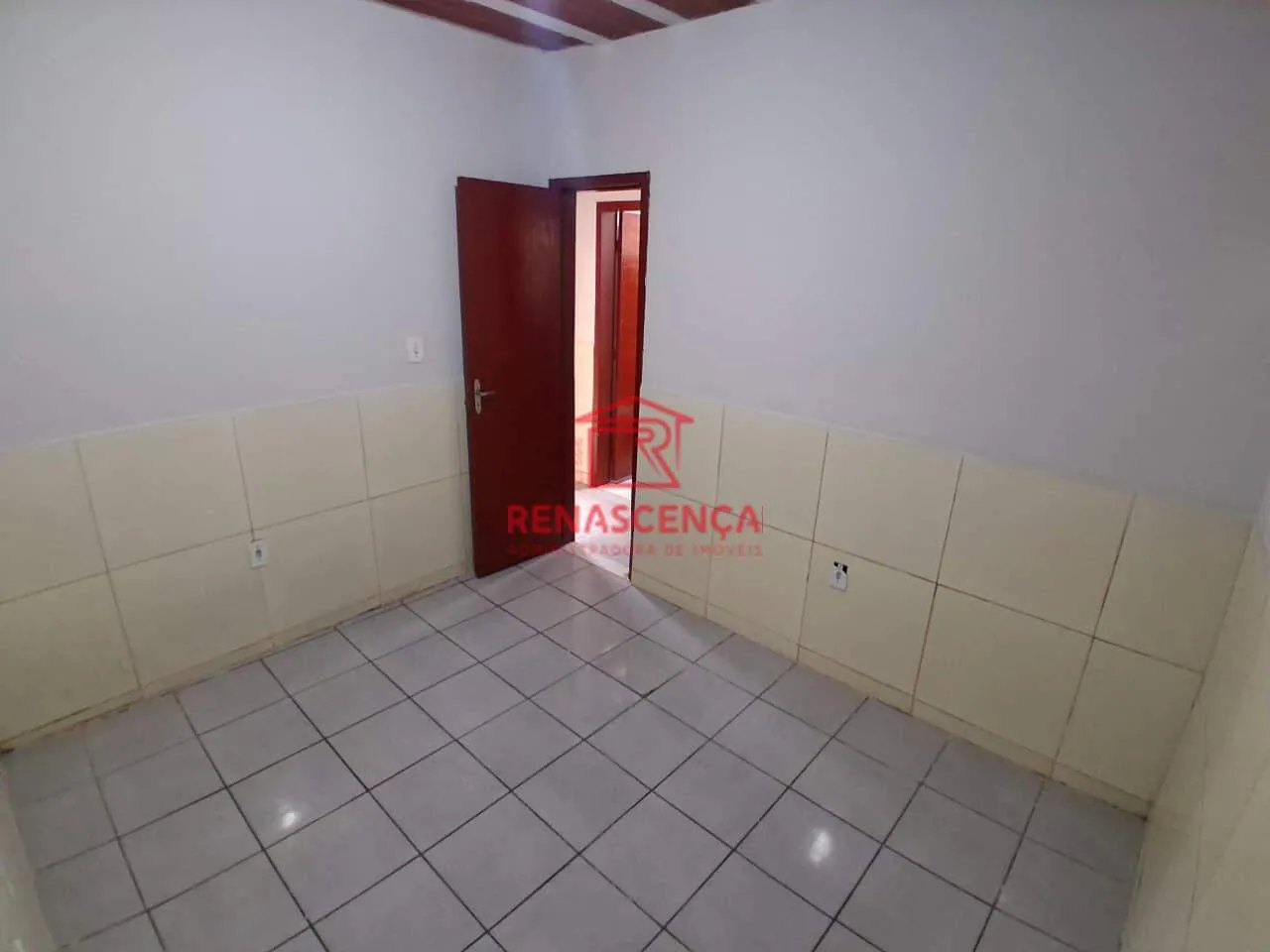 Непрямебльований будинок: 2 кімнати та 1 ванна — photo 10