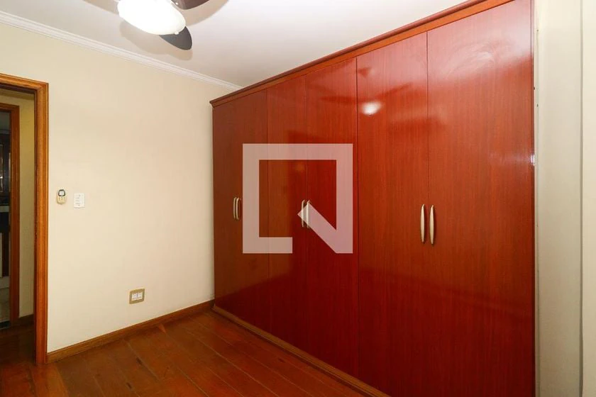 Apartment, 77 m², with wood or laminate floors — photo 10