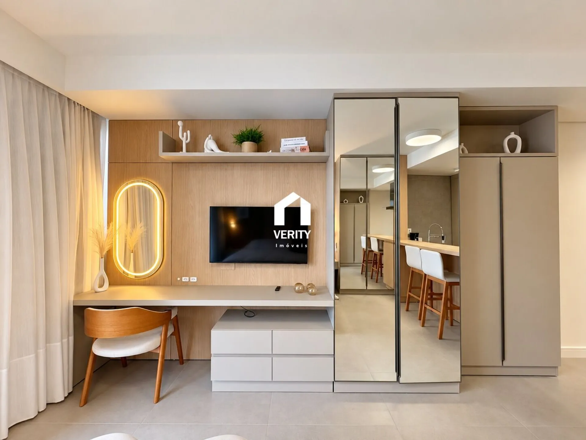 Furnished studio, 36 m², with a home office — photo 5