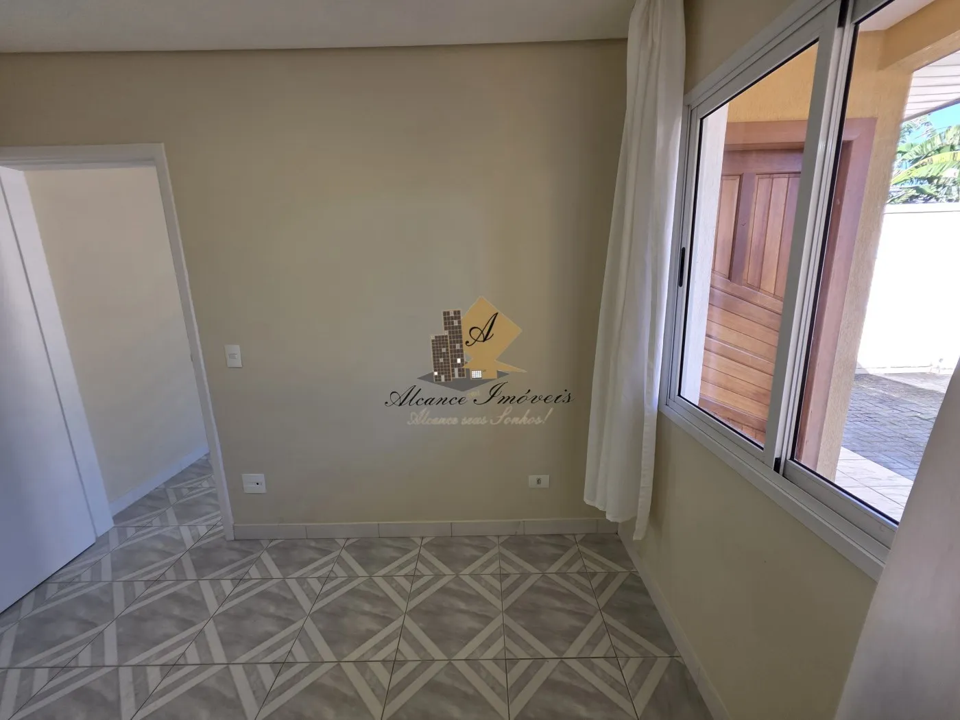 Condominium house with 2 bedrooms and 1 bathroom — photo 29