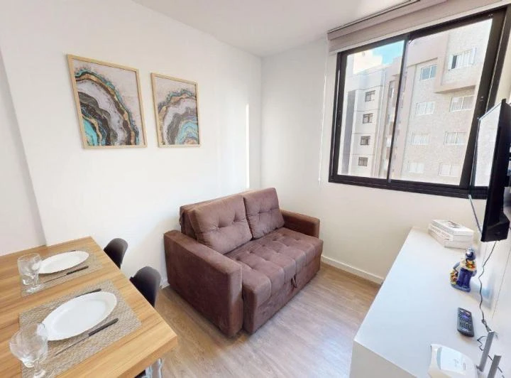 Furnished 1-bedroom apartment with no parking space — photo 5