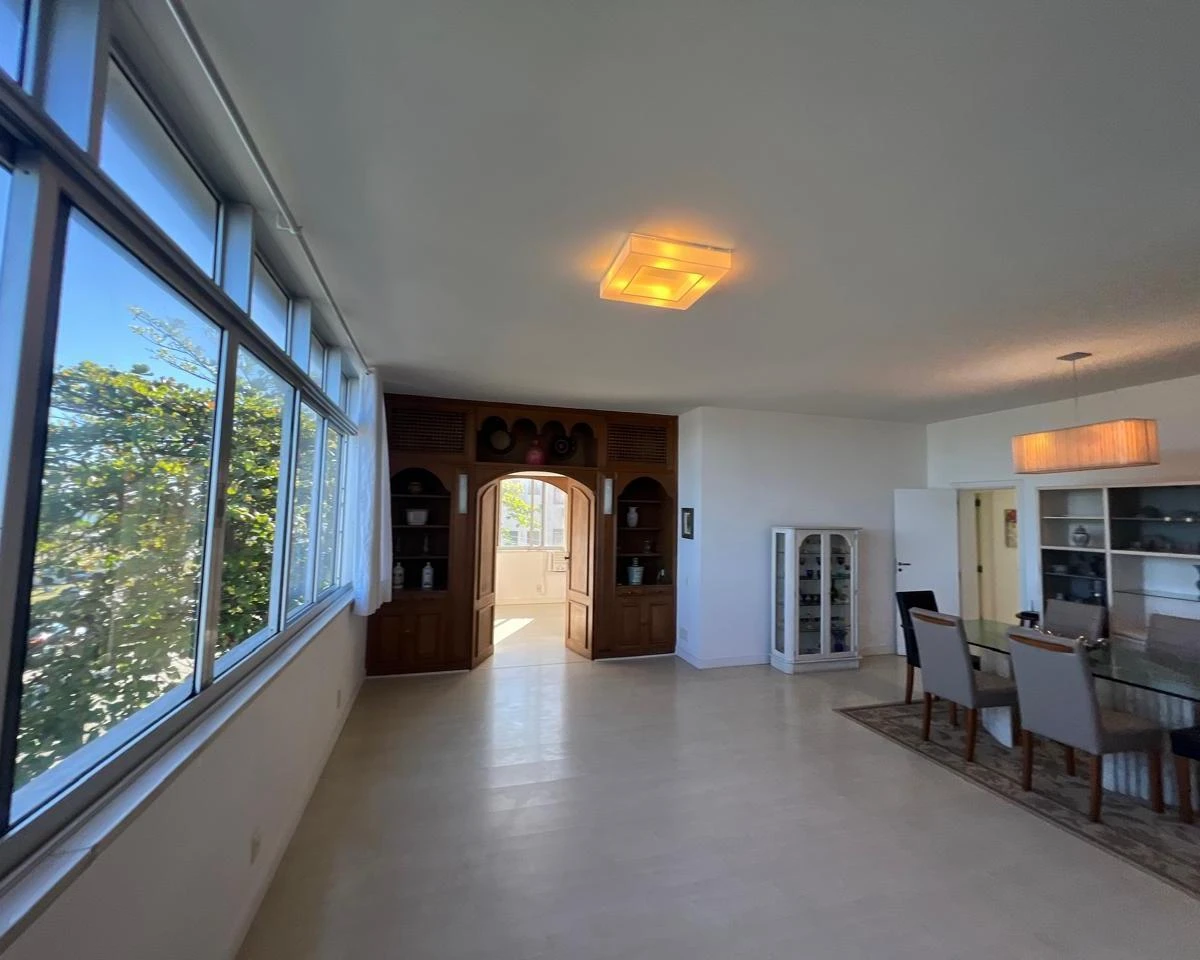 145 m² apartment with 3 bedrooms and 2 parking spaces — photo 14