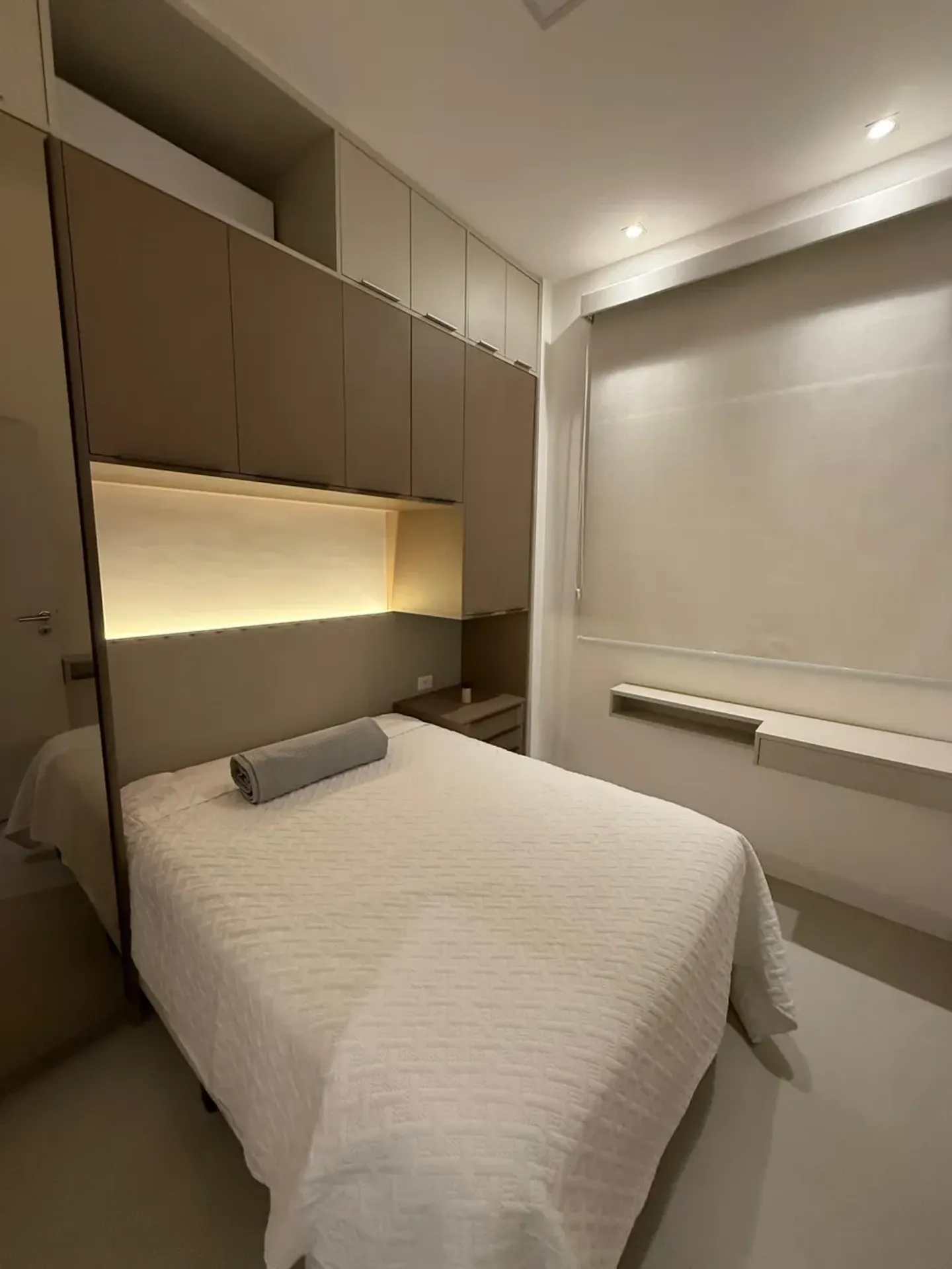 Furnished 2-bedroom apartment with 1 en-suite, 95 m² — photo 37