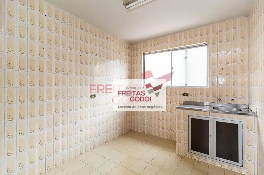 Unfurnished 3-bedroom apartment with 57 m² — photo 2