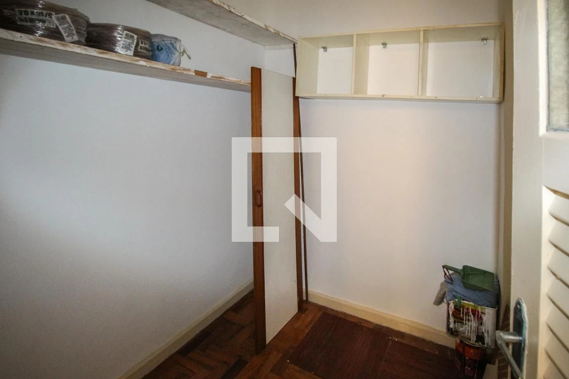117 m² apartment with a private pool and a walk-in closet — photo 34