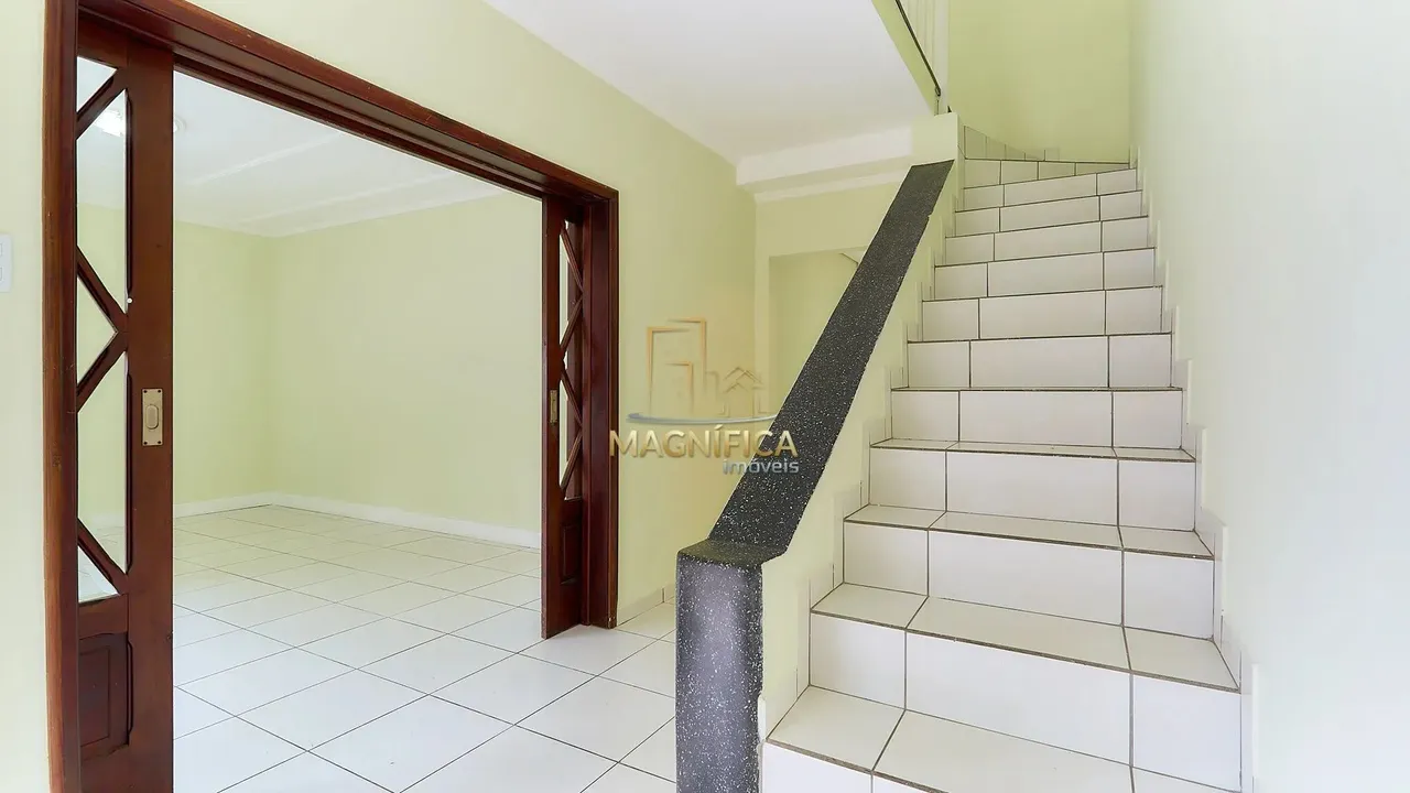 House with 5 bedrooms and 3 bathrooms, plus 2 parking — photo 18
