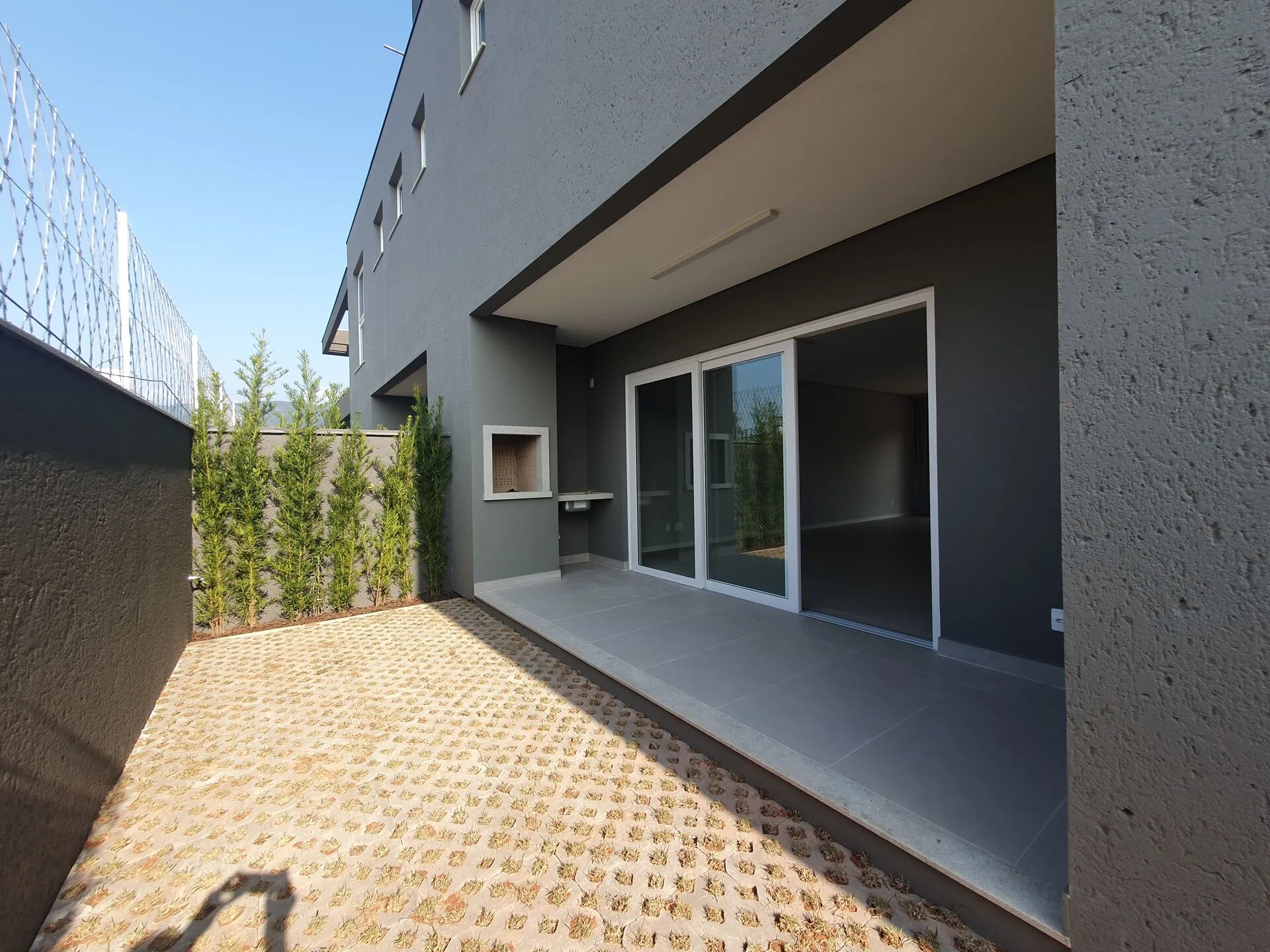 Гардеробна та 3 спальні: будинок 188 м² — photo 4