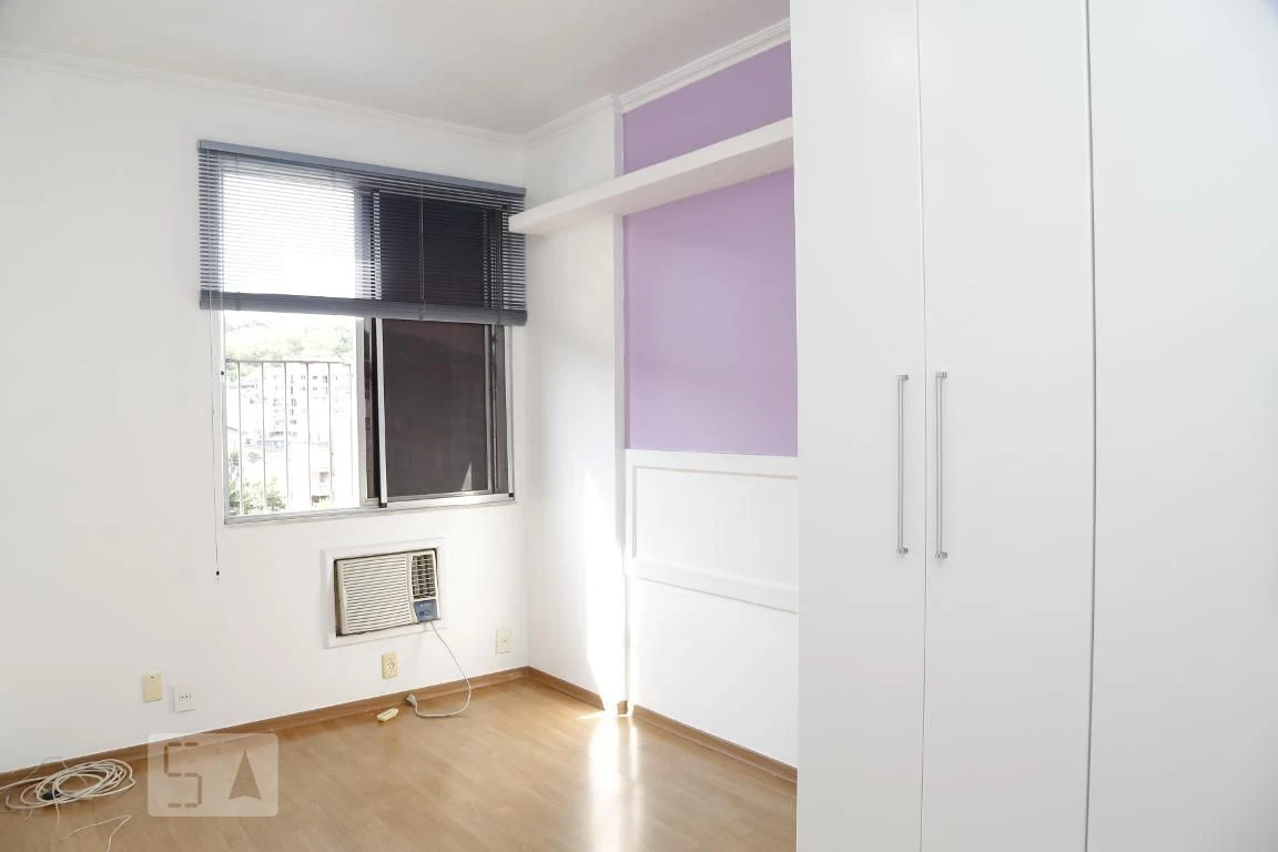 Apartment, 72 m², with wood or laminate floors — photo 4