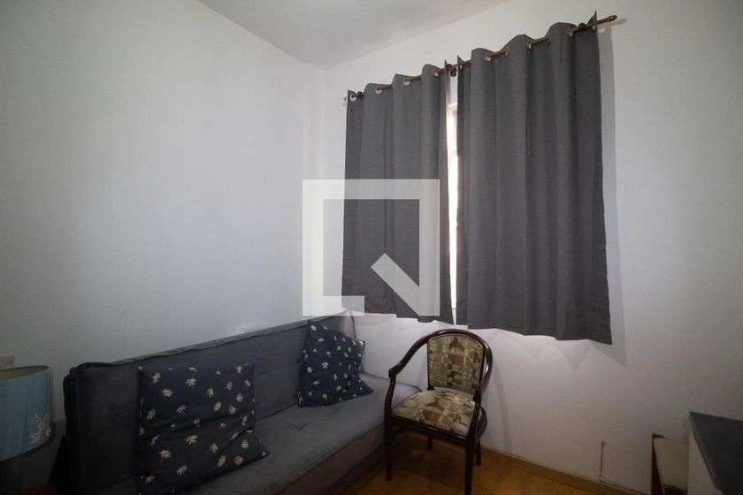 Furnished 67 m² apartment with 2 bedrooms and 1 bathroom — photo 17