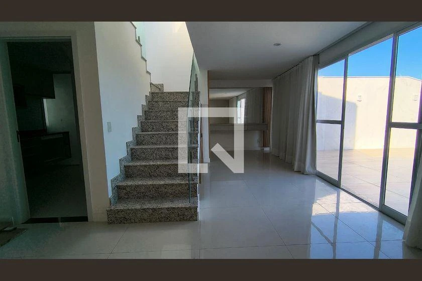 Apartamento com 3 suítes, 5 banheiros e 328 m² — photo 2