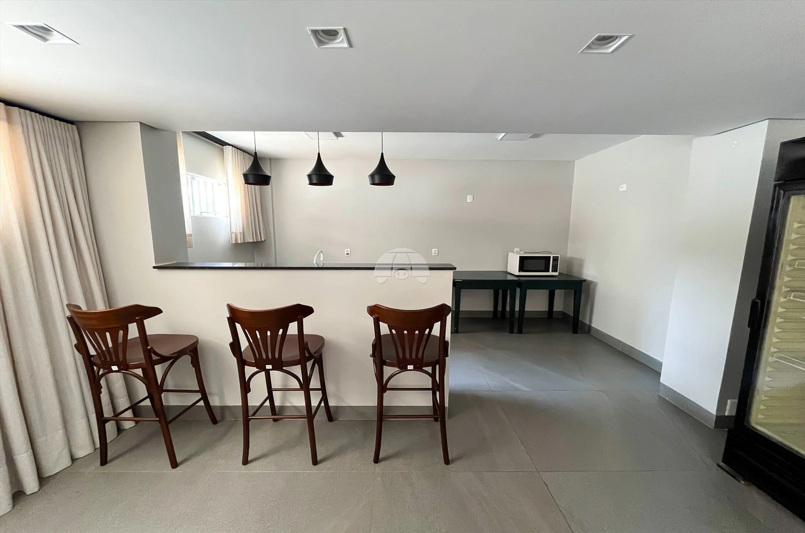 2-bedroom apartment with a washing machine — photo 29