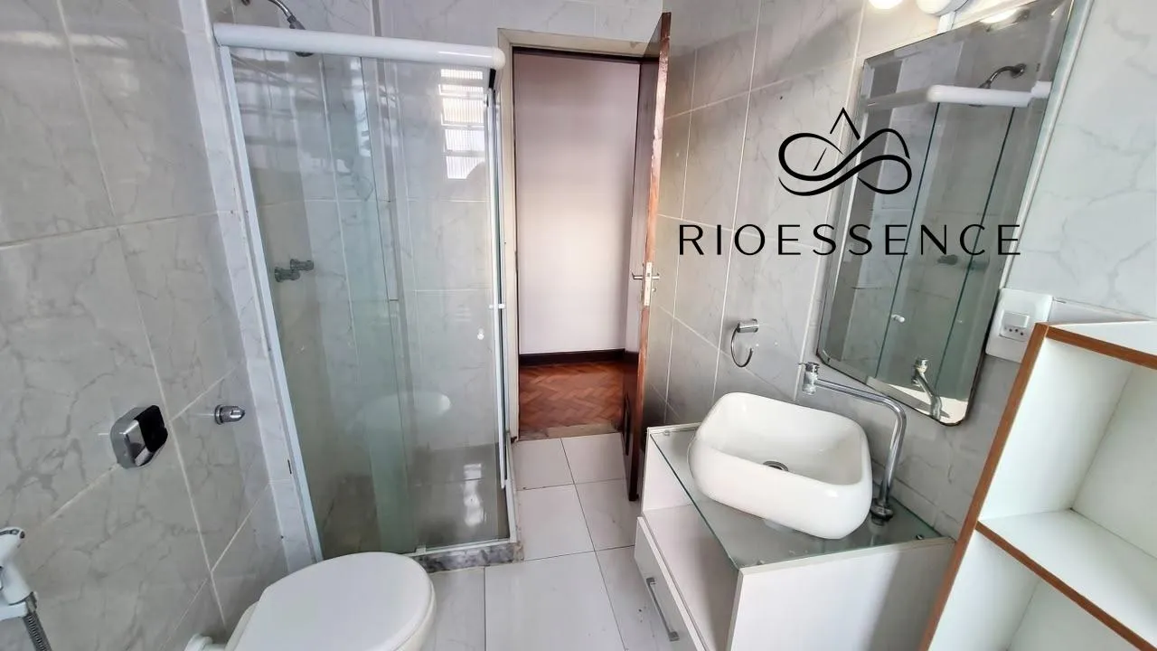 2-bedroom apartment with a bathtub in Rio de Janeiro — photo 5