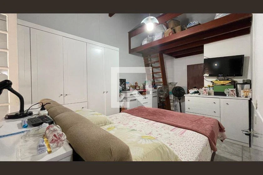 4-bedroom house with a washing machine in Florianópolis — photo 4