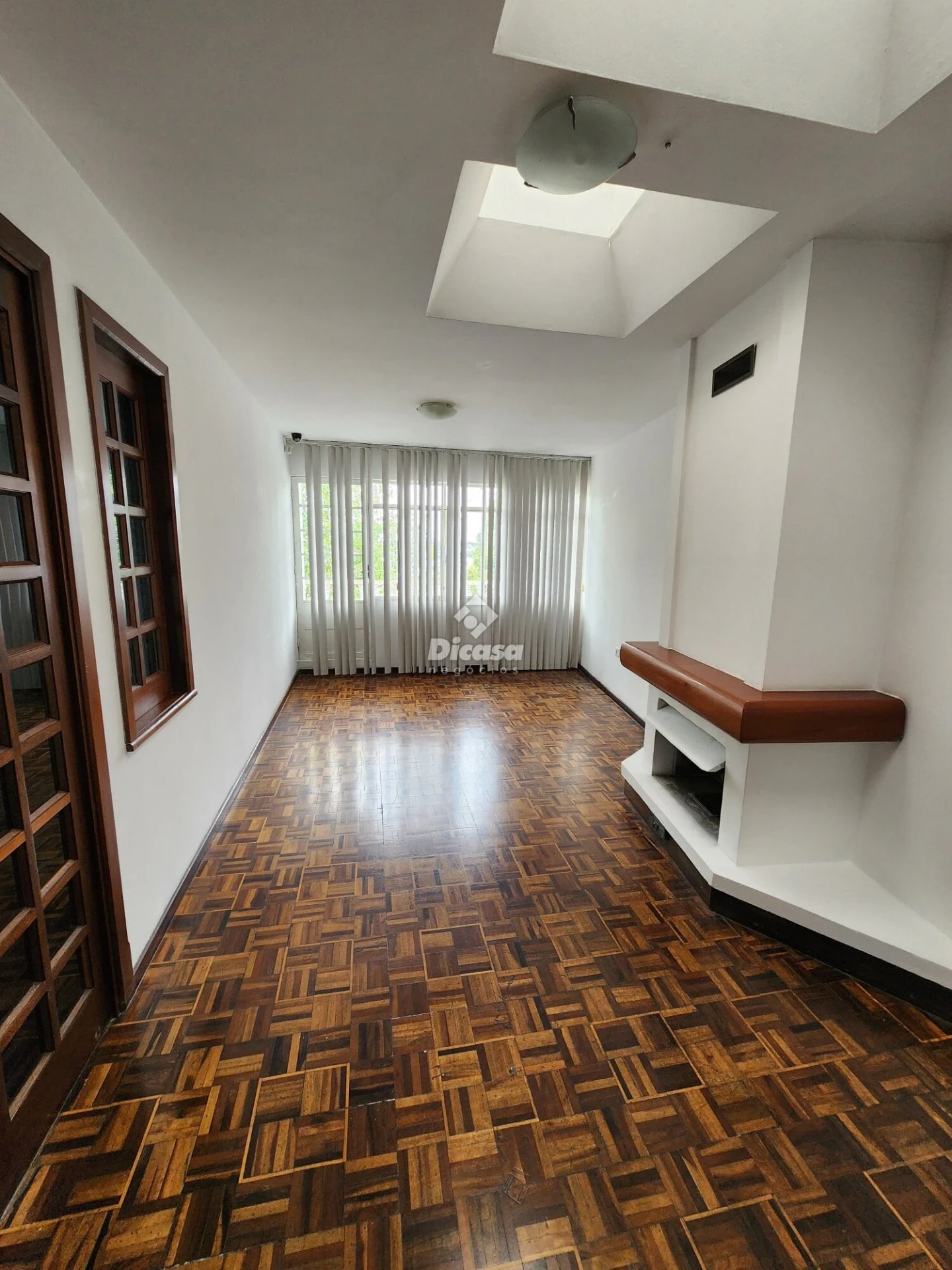 Furnished house with 3 bedrooms and a washing machine