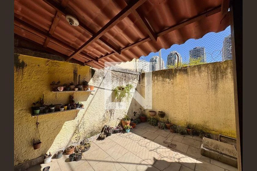 Casa amueblada con 4 dormitorios y balcón, 358 m² — photo 42