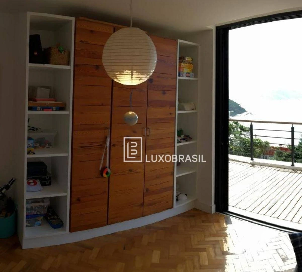 Casa sin muebles de 422 m², 3 dormitorios y 1 plaza — photo 15