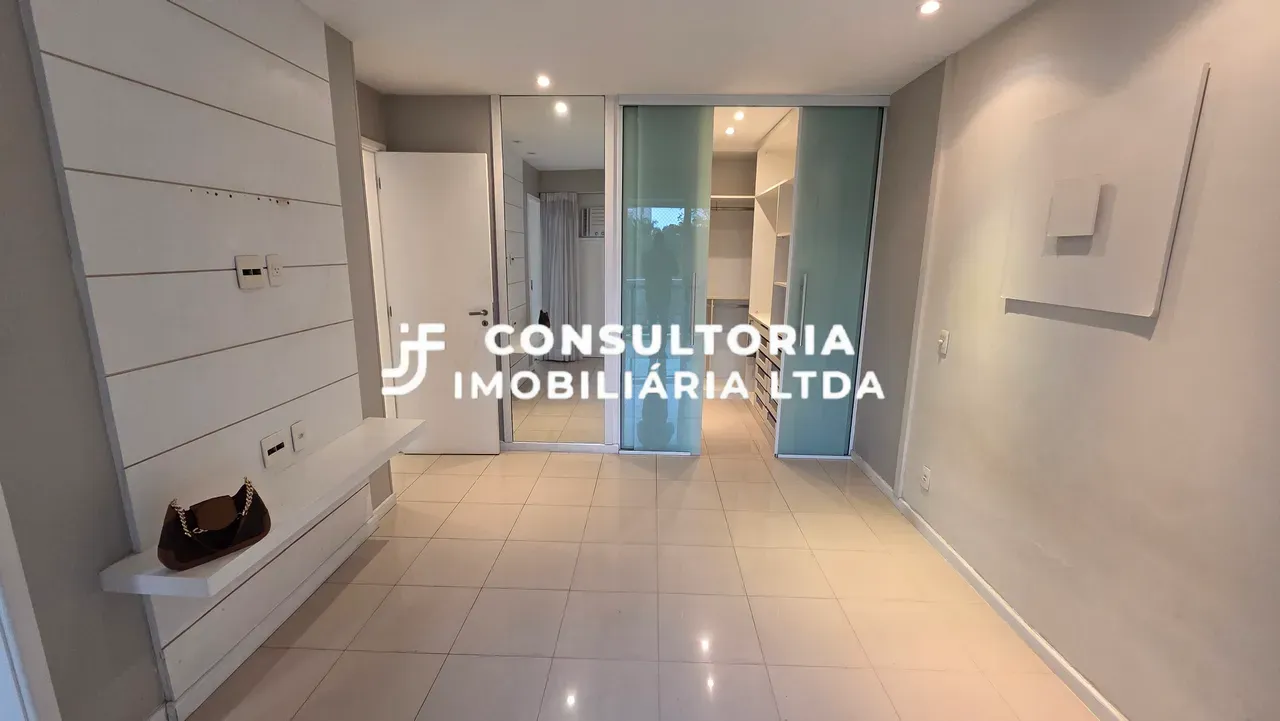 Квартира 99 м² з гардеробною та заскленим балконом — photo 8
