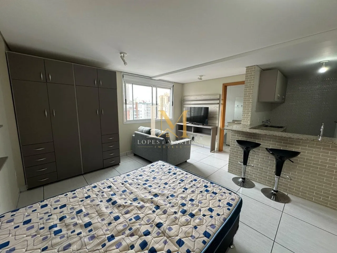 One-bedroom apartment with a home office in Curitiba