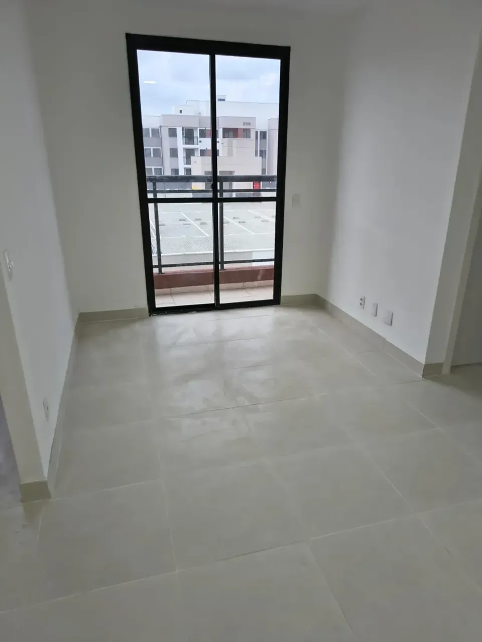 Apartment with 2 bedrooms and mountain-view balcony — photo 3