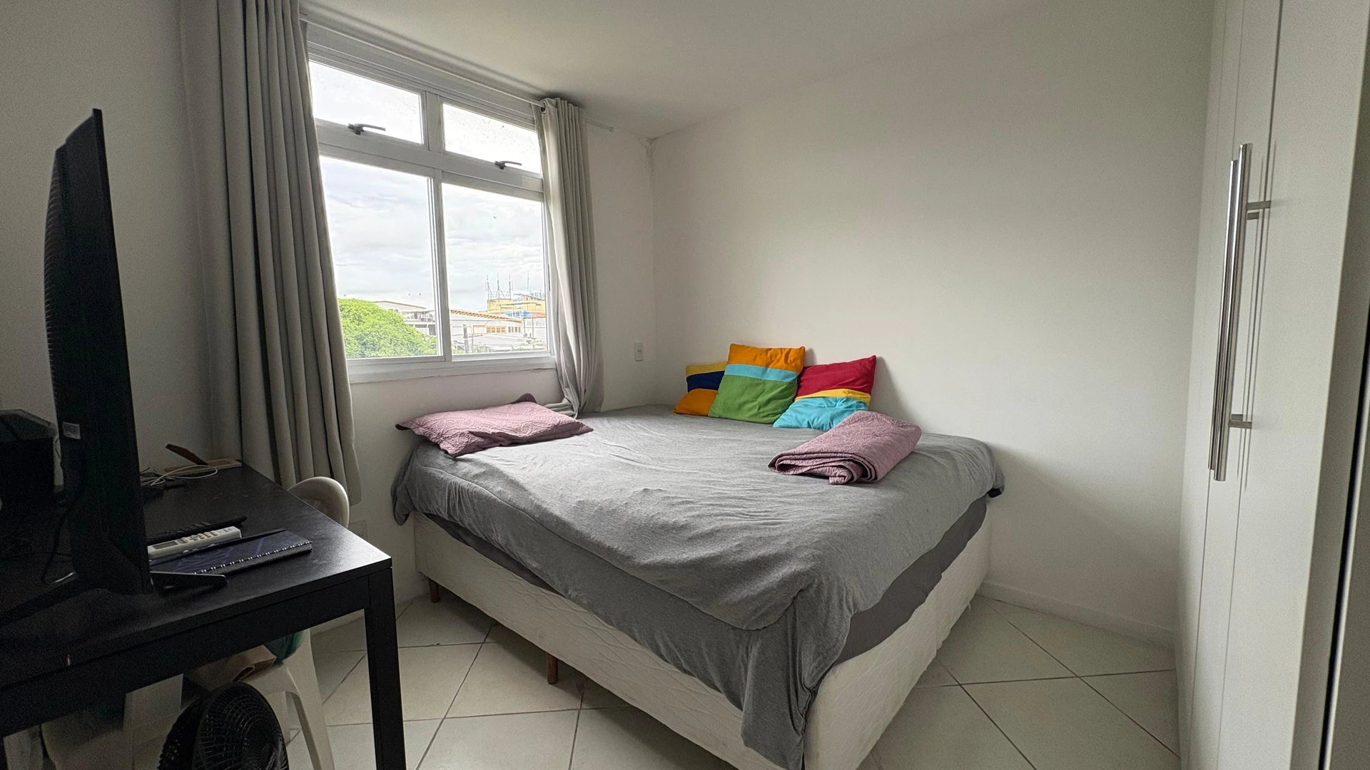 Furnished apartment, 114 m², with a jacuzzi — photo 42