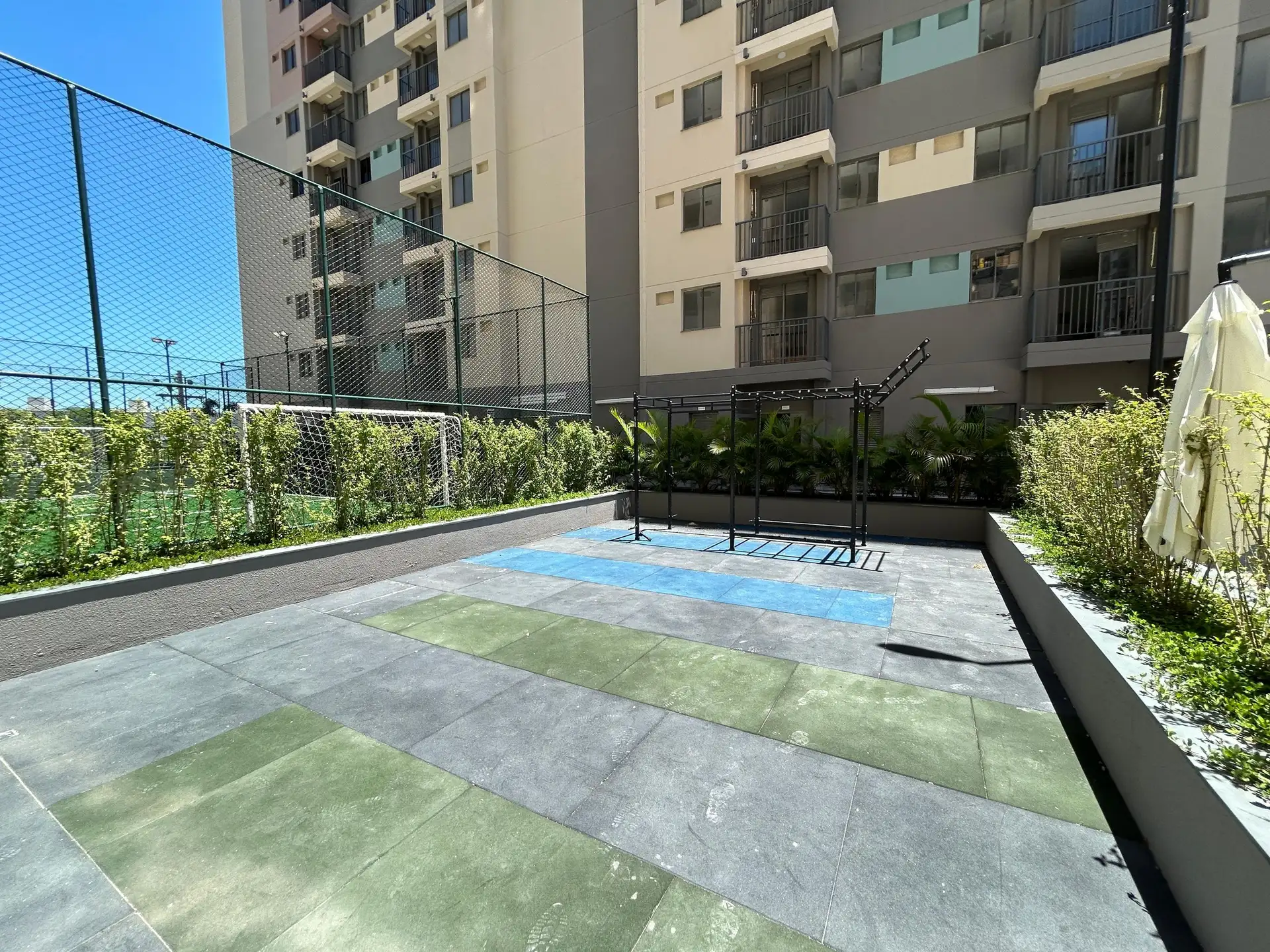 Apartamento mobiliado de 2 quartos com máquina de lavar — photo 43