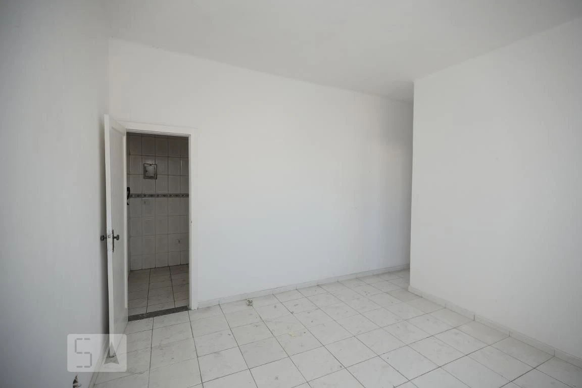 Rental apartment with 3 bedrooms and no parking — photo 19