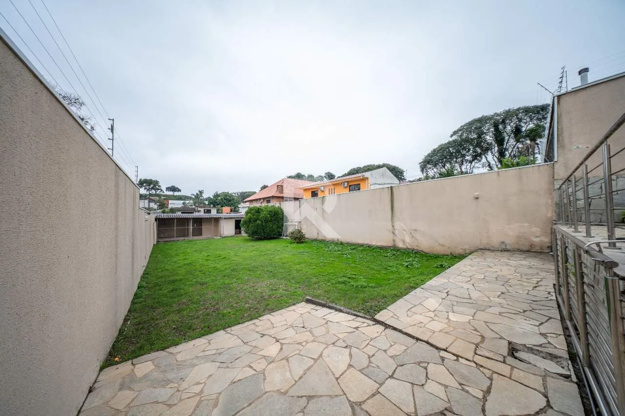 Casa com piscina, jardim e 4 quartos — photo 55