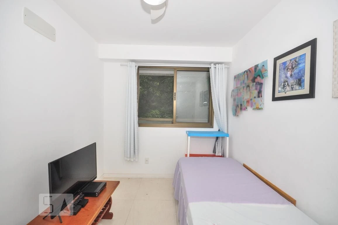 Floor-to-ceiling windows in a 2-bedroom apartment, 60 m² — photo 54