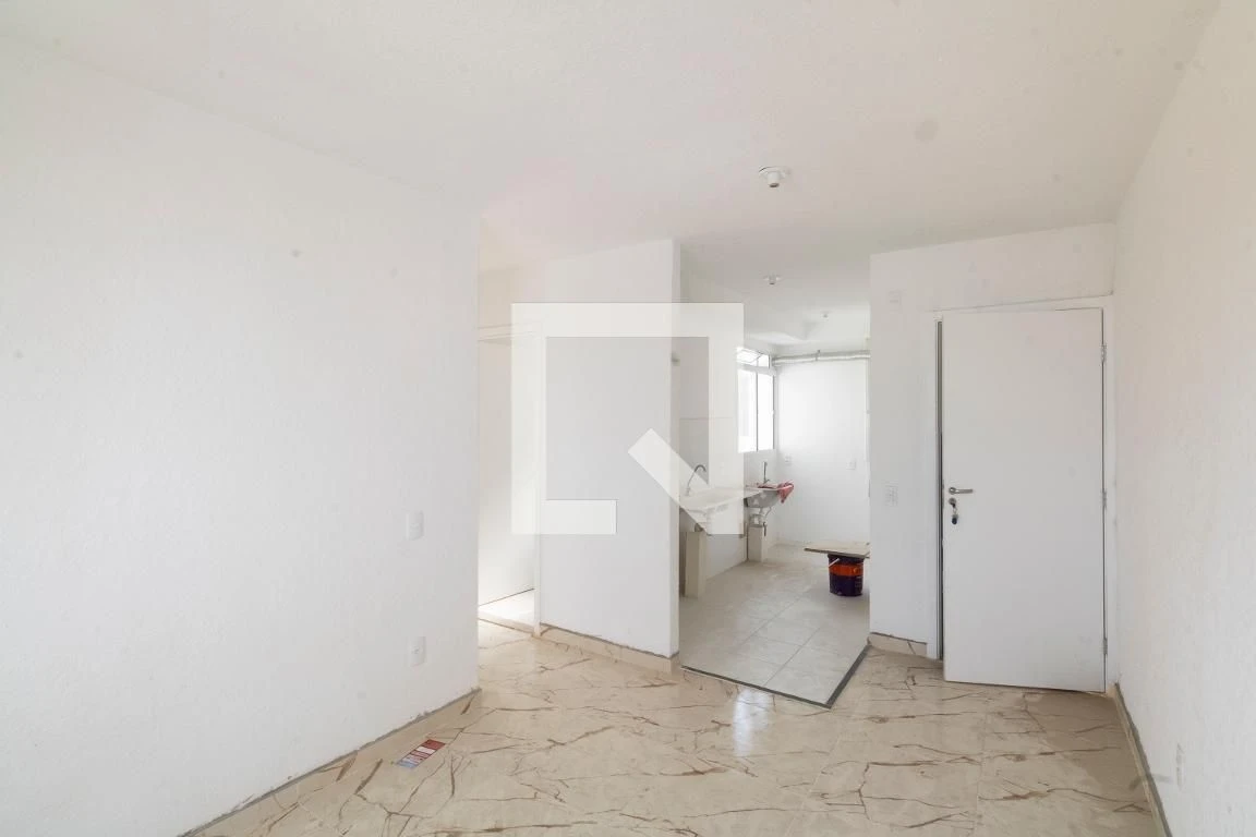 Apartamento com 2 quartos e área de serviço com tanque — photo 25