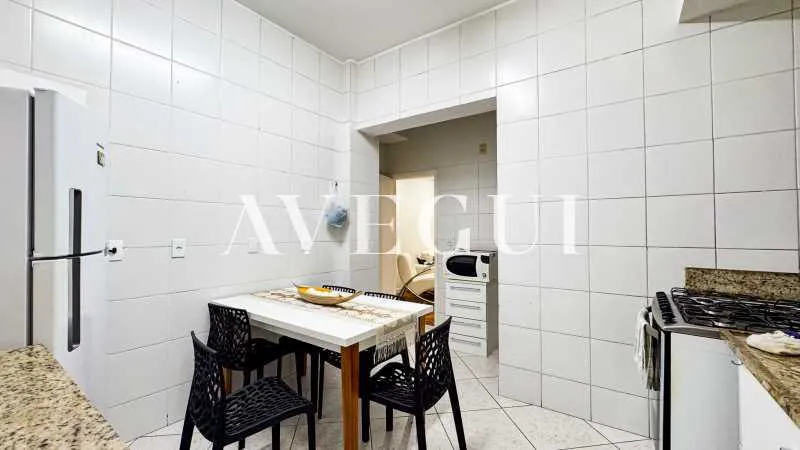 214 m² apartment with 4 bedrooms and 3 bathrooms — photo 27