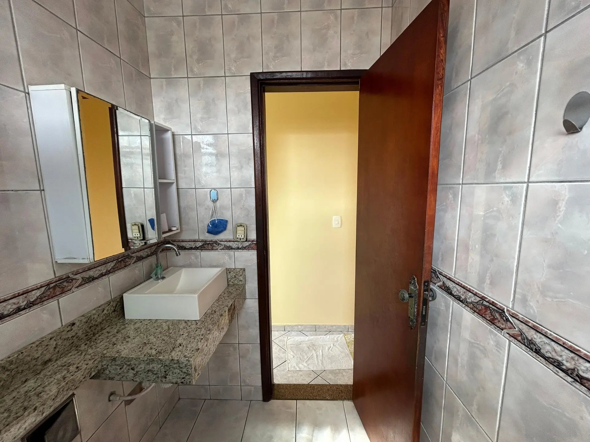 House for rent with 2 bedrooms and 2 bathrooms — photo 35