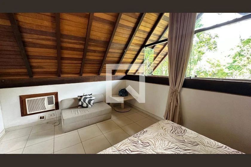 Casa com 5 quartos e cozinha aberta de 300 m² — photo 42