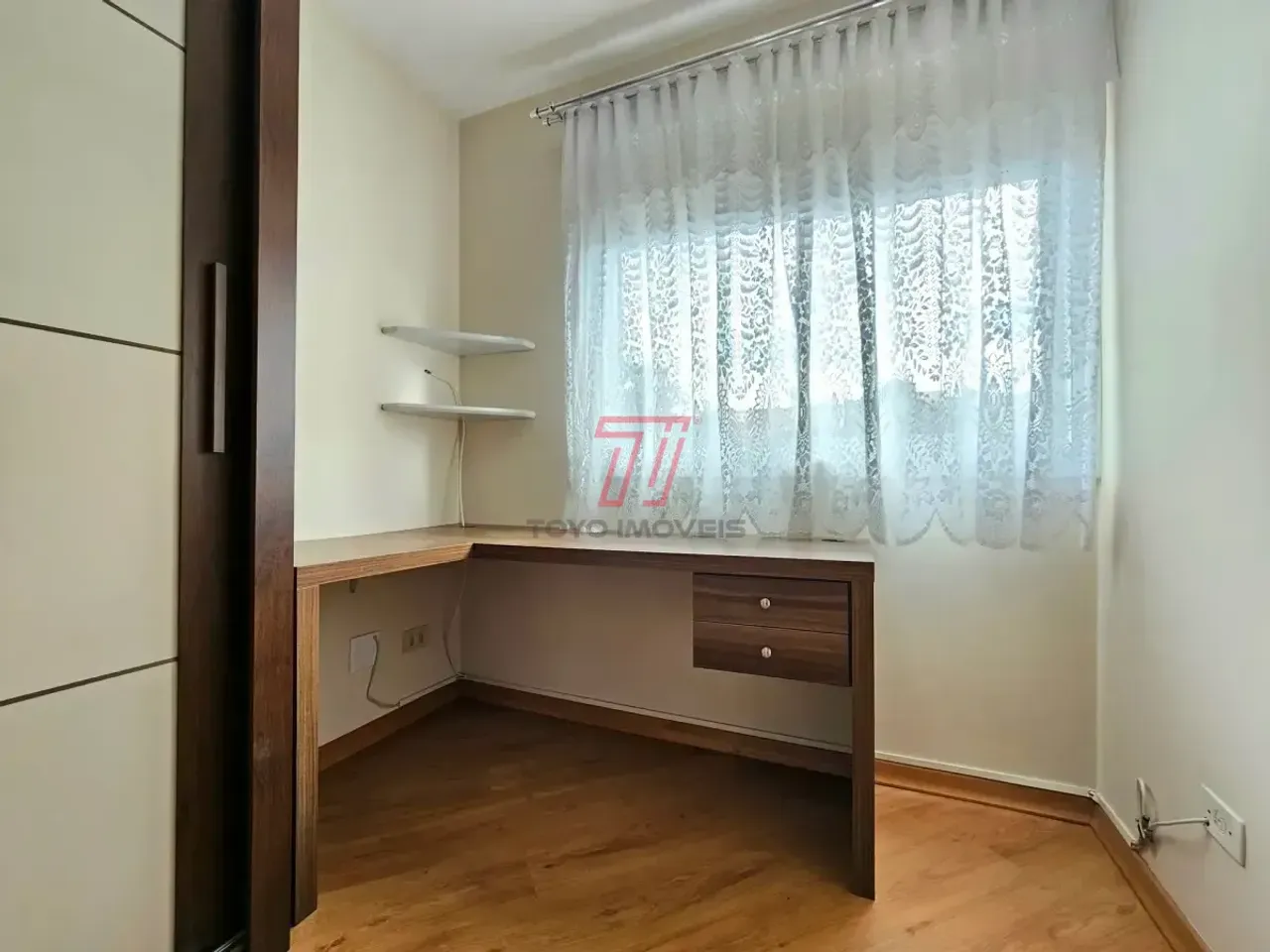 Квартира з 3 спальнями 98 м² і балконом — photo 15